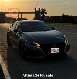 نيسان ألتيما